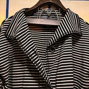 Elliott Lauren Black and White Striped Top